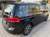 Volkswagen Touran Sound *PDC*Navi*AppleCar.*Temp.*Sitzh.* - Volkswagen Touran: Sound