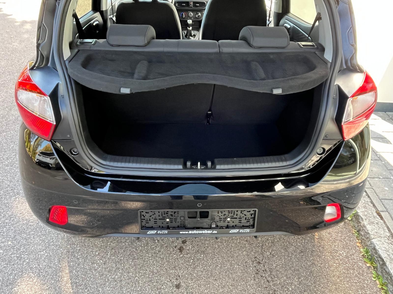 Hyundai i10 Edition 30+ NAVI KAMERA TEMPOMAT