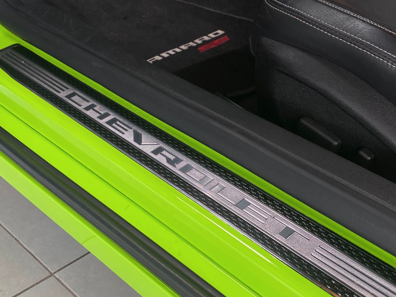 Fahrzeugabbildung Chevrolet Camaro 6.2 V8 Coupe Autom. "Xenon Kamera Leder"