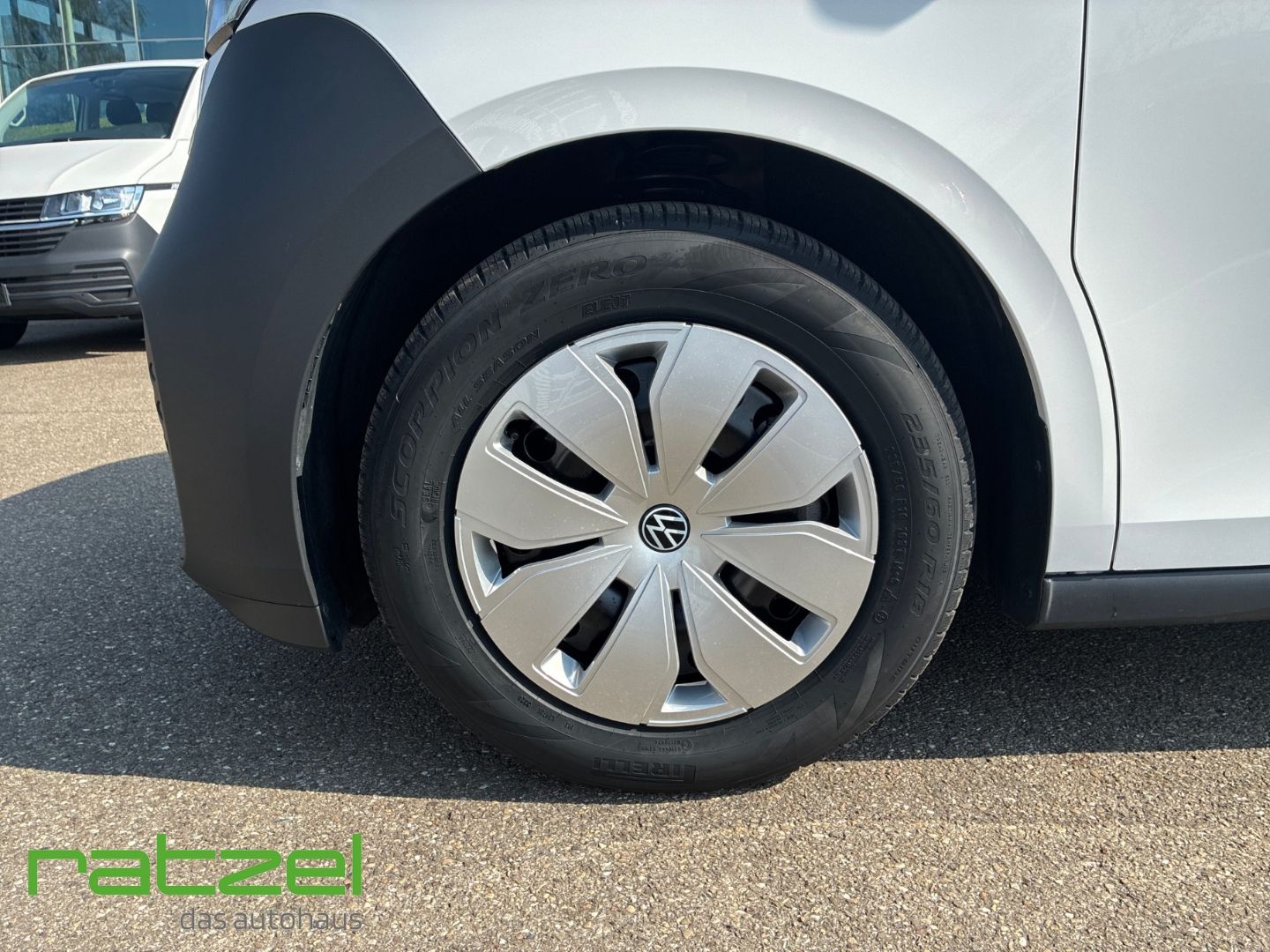 Fahrzeugabbildung Volkswagen ID. Buzz Freestyle Pure Motor: 125 kW / 59 kWh