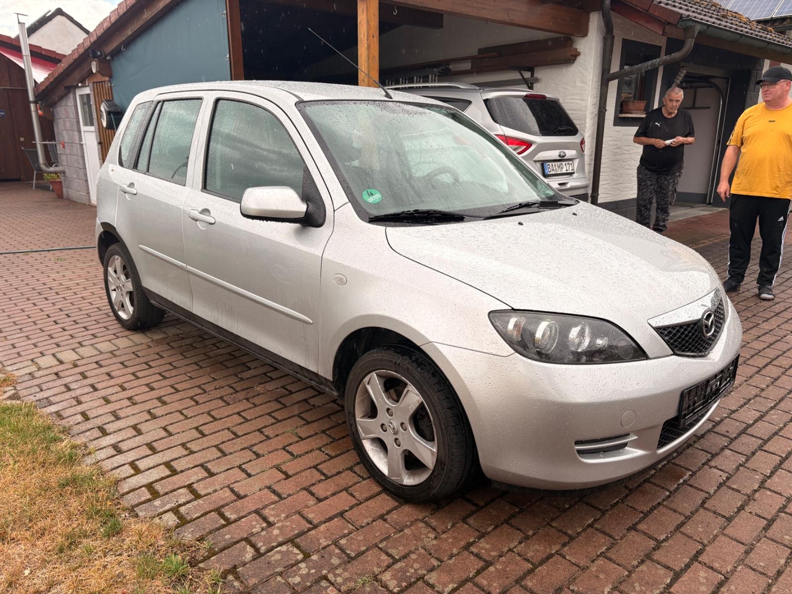 Mazda 2