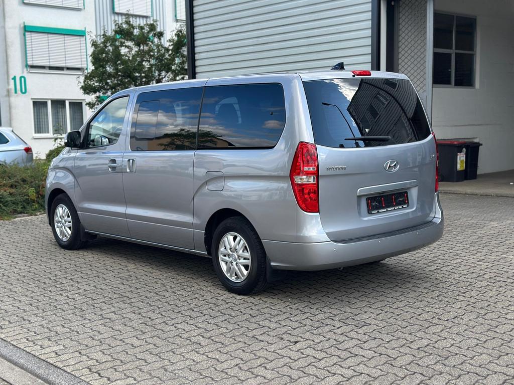 Hyundai H-1