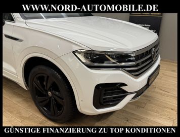 Volkswagen Touareg - 12