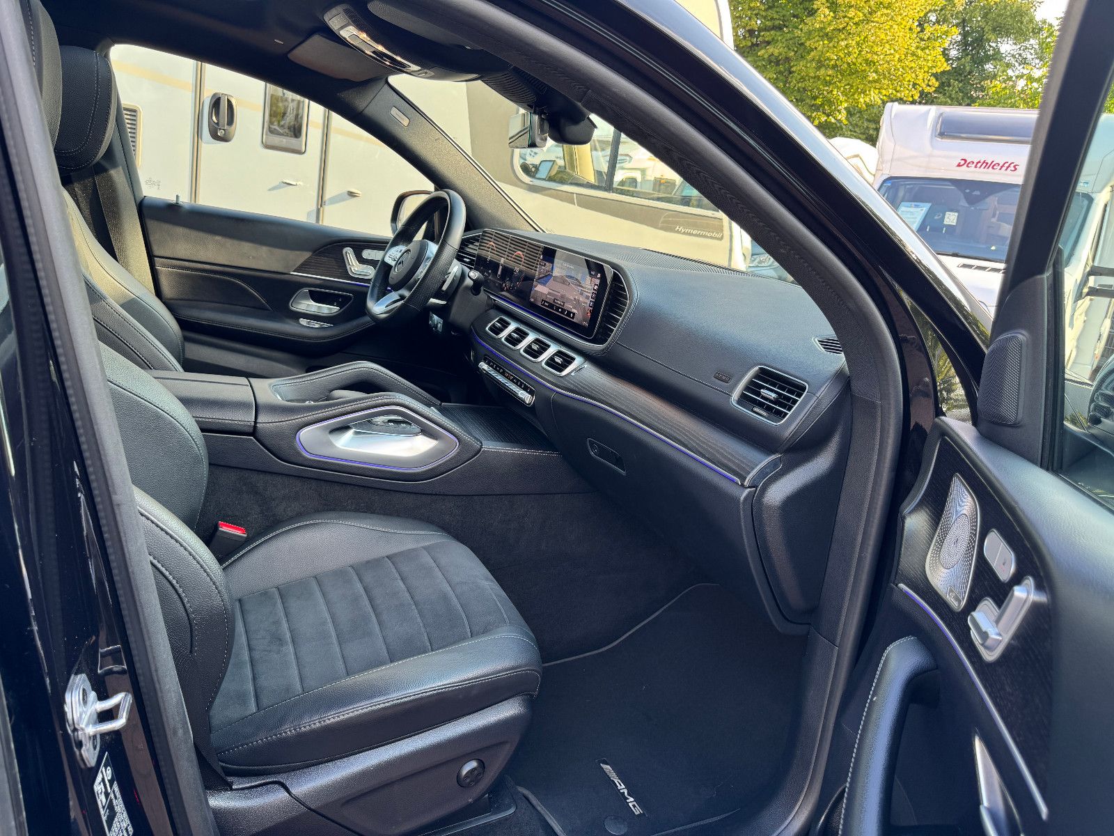 Fahrzeugabbildung Mercedes-Benz GLE 400 d Coupe AMG LINE PANO AIRMATIC 21 ZOLL