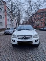 Mercedes-Benz ML 280 CDI 4MATIC  - Mercedes-Benz ML 280: Cdi 4matic