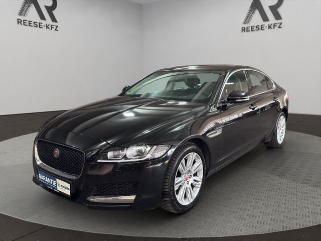 Jaguar XF Prestige Pano SHZ AHK PDC Kamera