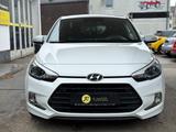 Hyundai i20 1.4 Style Coupe 1.Hand Klima TÜV Neu - Hyundai i20: Style