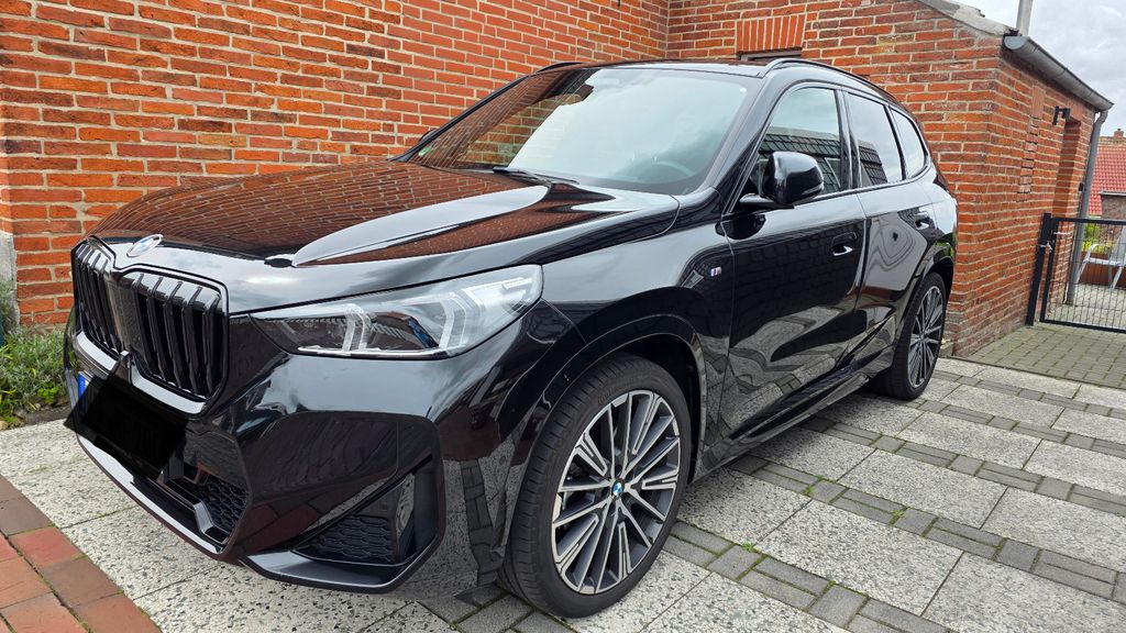 Image of BMW X1