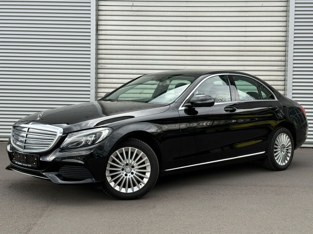 Image of Mercedes-Benz C 300
