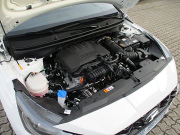Hyundai i20 PDC + Kamera PA