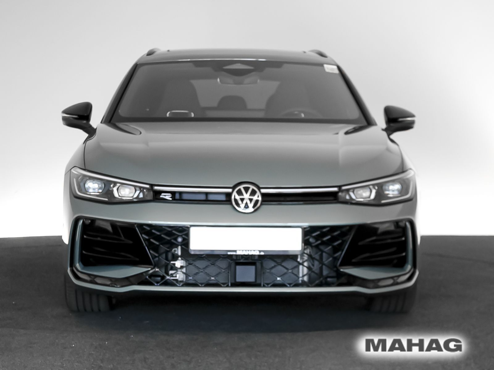 Volkswagen Passat Variant 1.5 eHybrid R-Line BlackStyle AHK foto 4