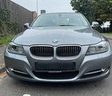 BMW 318i 1Hand lückenlos Scheckheft - BMW 318 in Wuppertal