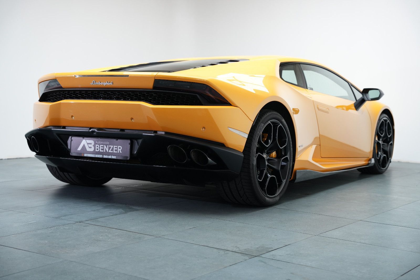 Fahrzeugabbildung Lamborghini Huracan Huracán /LIFT/KAMERA/CARBON/SCHALENSITZ/