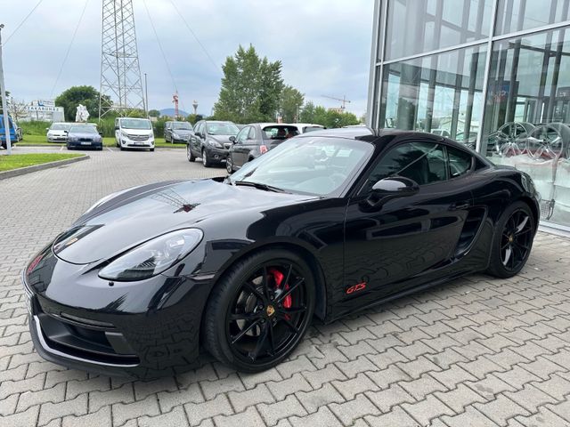 Porsche 718 Cayman GTS BOSE