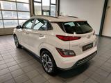 Hyundai Kona Select Elektro ACC|CarPlay|Kamera|Sitzhzg - Cars in Leverkusen