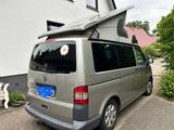 Volkswagen VW T5 Campervan mit Aufstelldach - Volkswagen: mit Aufstelldach