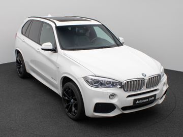 Fahrzeugabbildung BMW X5 xD40d M Sport Kamera Panorama HUD DAB H/K AHK