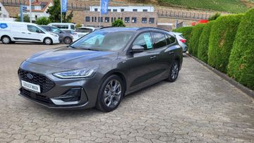 Fahrzeugabbildung Ford Focus Turnier ST-Line