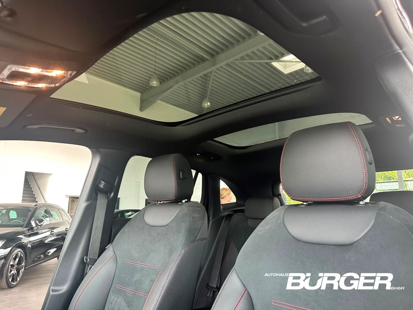 Mercedes-Benz GLA 220 4M AMG Navi Pano Multibeam AHK ACC 360°C foto 21