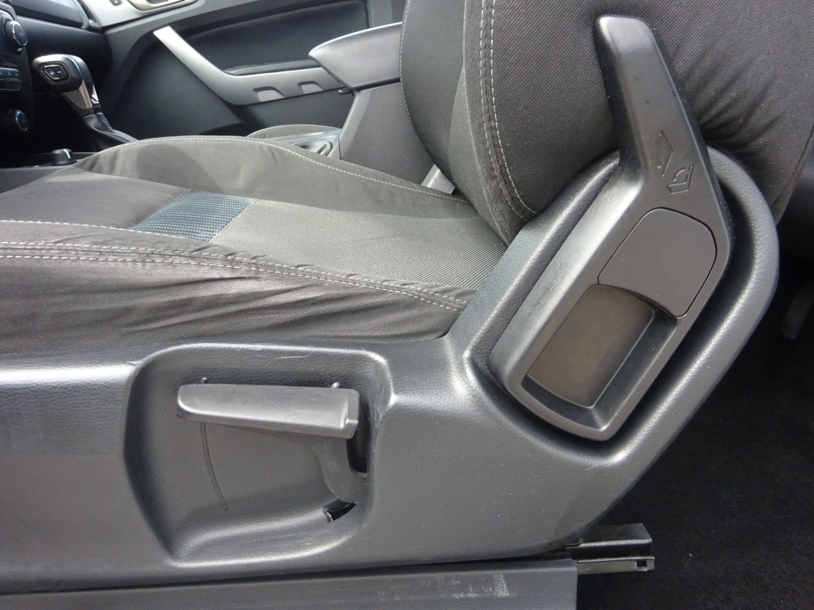 Ford Ranger Extra 170PS Autm. XLT  4x4 AHK Standhzg foto 20