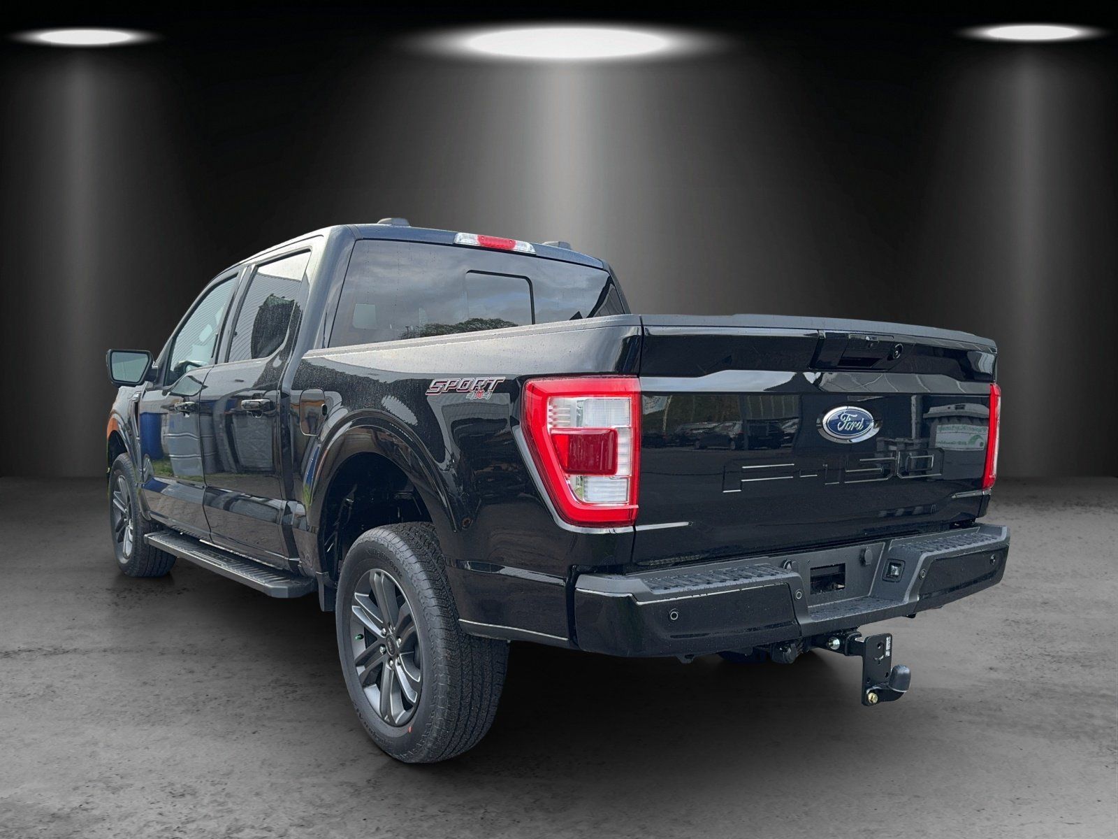 Fahrzeugabbildung Ford F-150 Lariat BLACK 4x4 NAVI/AHK/360°/PANORAMA
