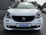 Smart forfour passion Automatik Navi Kamera Pano SHZ - Smart ForFour Gebrauchtwagen in Düsseldorf