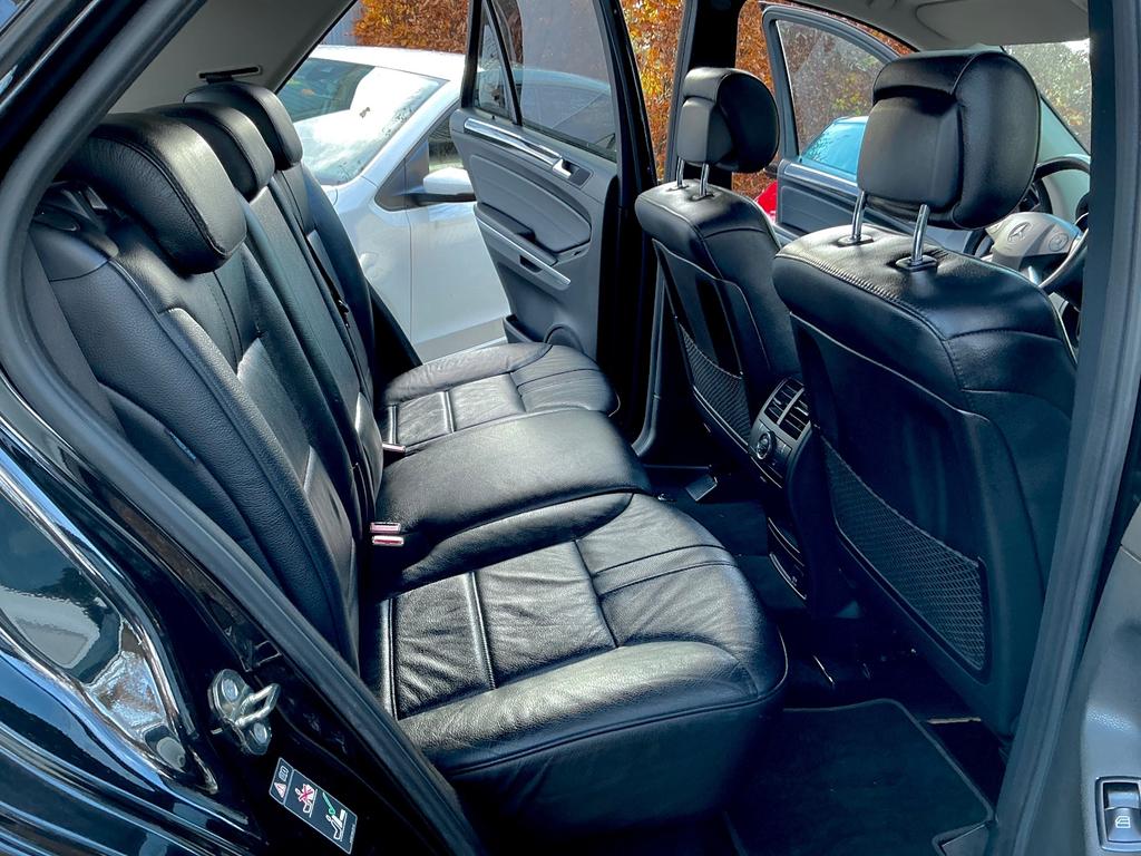 Mercedes-Benz ML 300