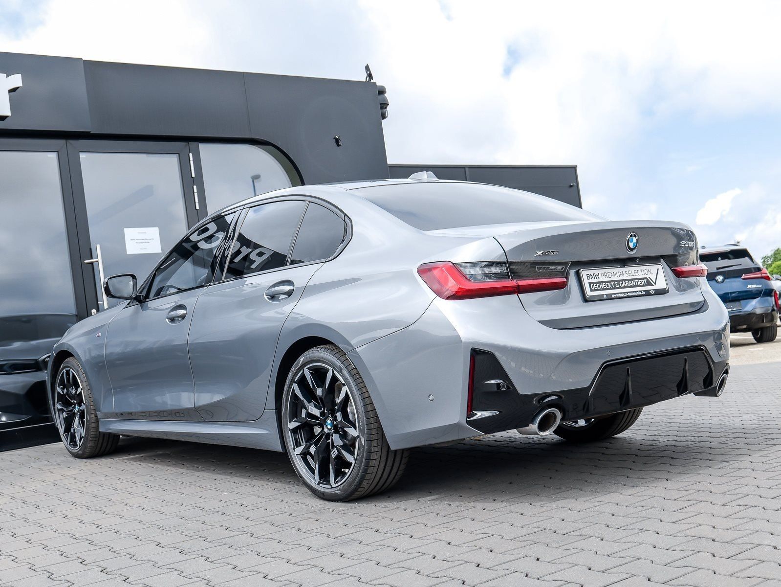 BMW 330 - Bild 7