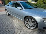 Audi A8 4E 3.0 V6 - Audi A8 mit Diesel-Antrieb: Limousine, 4.0