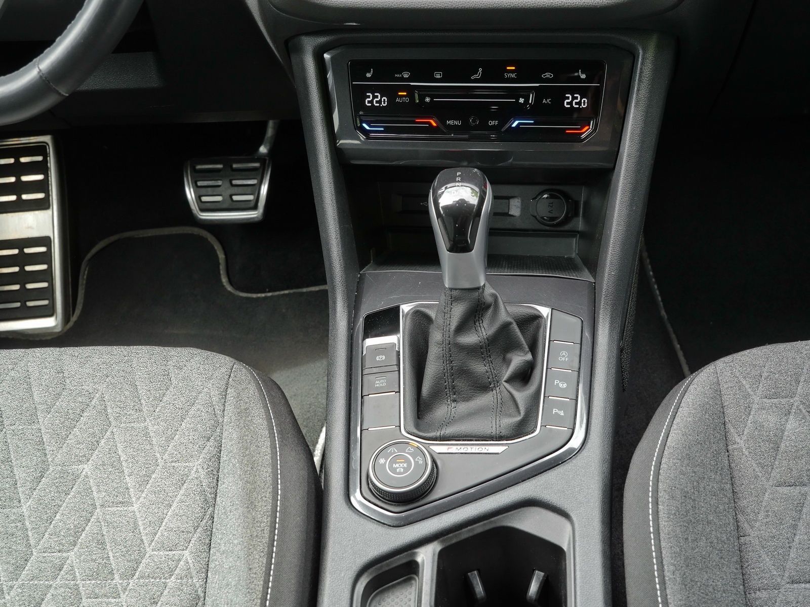 Volkswagen Tiguan Allspace 2.0 TDI Life 7Sitze*DAB+*ACC*AHK foto 7