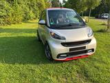 Smart ForTwo cabrio 0.8 cdi 451  - Smart ForTwo mit Diesel-Antrieb: Leder, Cabrio