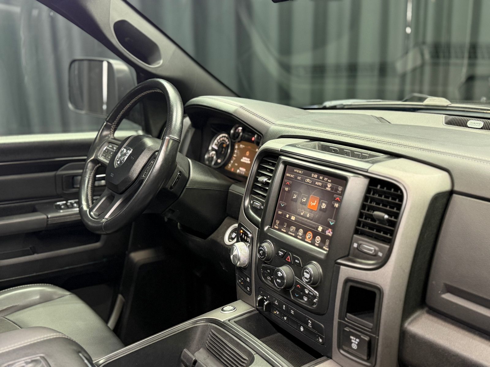 Fahrzeugabbildung Dodge Dodge RAM 1500 5.7 V8 4x4 REBEL|LPG|NAVI|KAMERA|