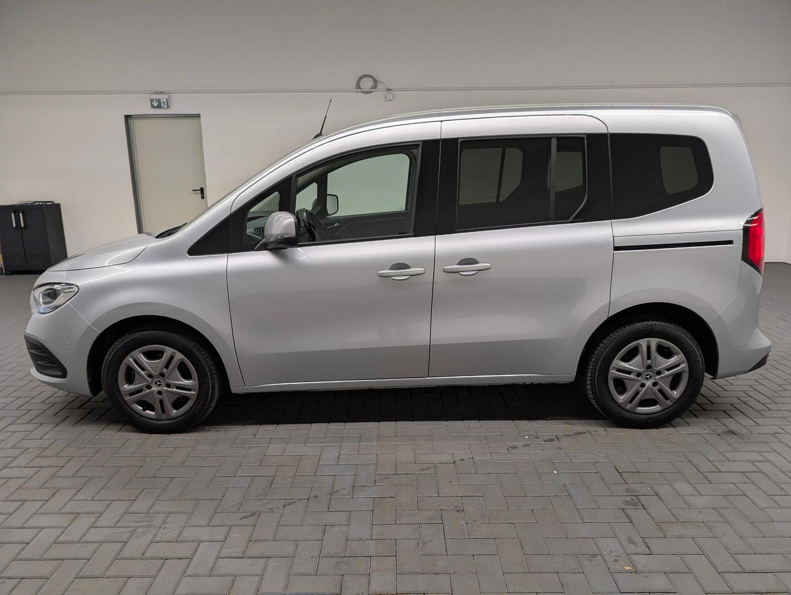 Mercedes-Benz T 180 Style Navi/Kam/SHZ/Tempomat/PDC