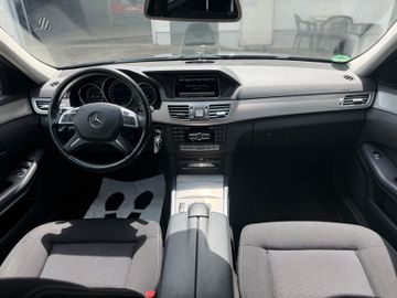 Mercedes E 300 - 8