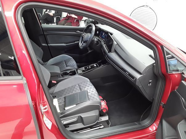 Volkswagen Golf - Bild 6