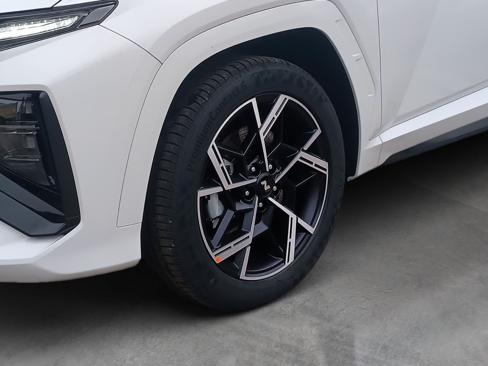 Fahrzeugabbildung Hyundai TUCSON 1.6 T-GDI 4WD DCT N Line LED Matrix