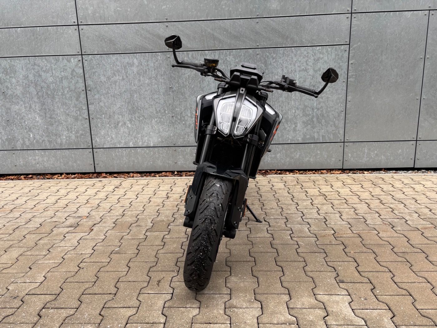 Fahrzeugabbildung KTM 790 Duke Akrapovic viel Zubehör