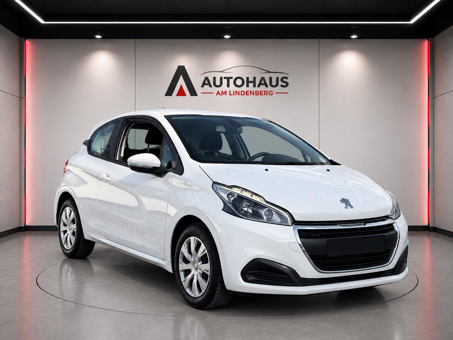Peugeot 208 Active - MOTOR LÄUFT UNRUND