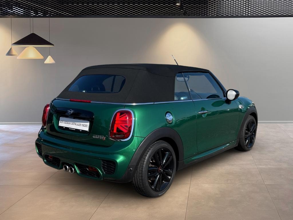 MINI Cooper S Cabrio JCW-Paket Sportsitze Sport-Leder