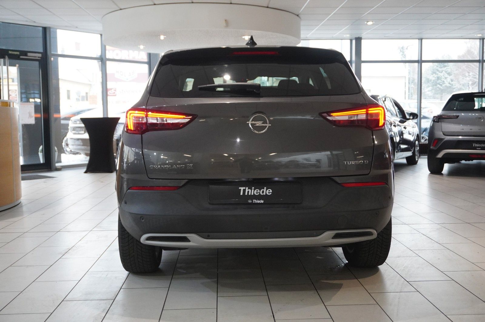 Fahrzeugabbildung Opel Grandland (X) 1.6D DYNAMIC NAVI/LED/360°/SH/GRIP