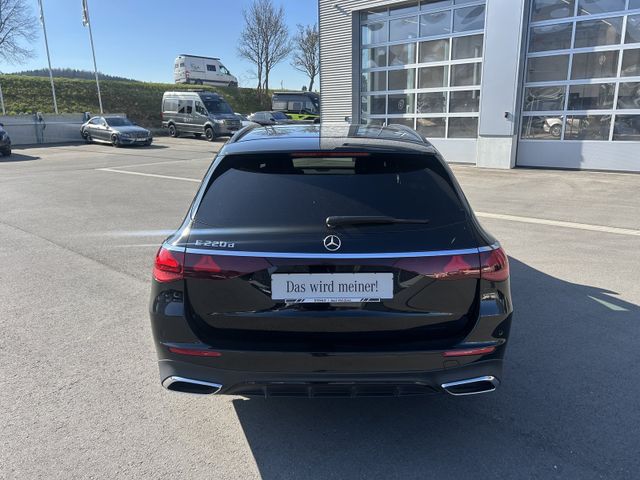 Mercedes-Benz E 220