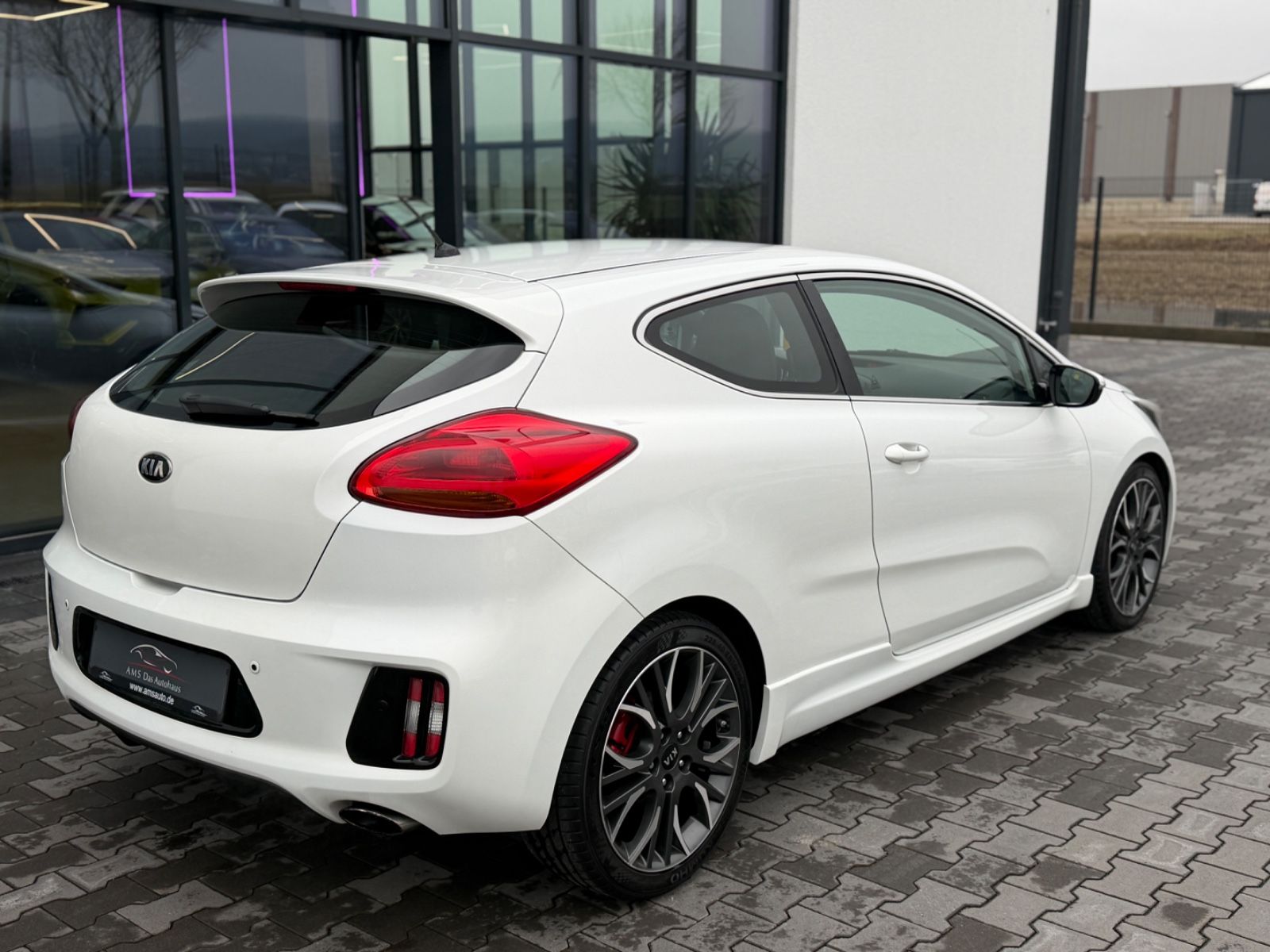 cee'd / CeeCeed GT Pro 1.6 TGDI