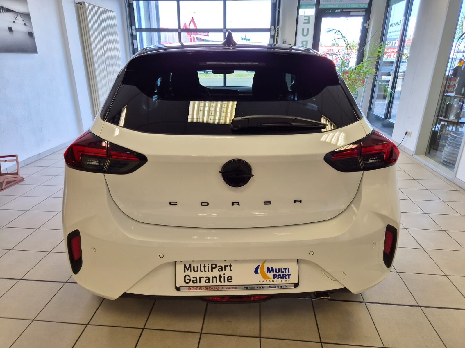 Fahrzeugabbildung Opel Corsa F GS / KAMERA/NAVI/CARPLAY/6TKM