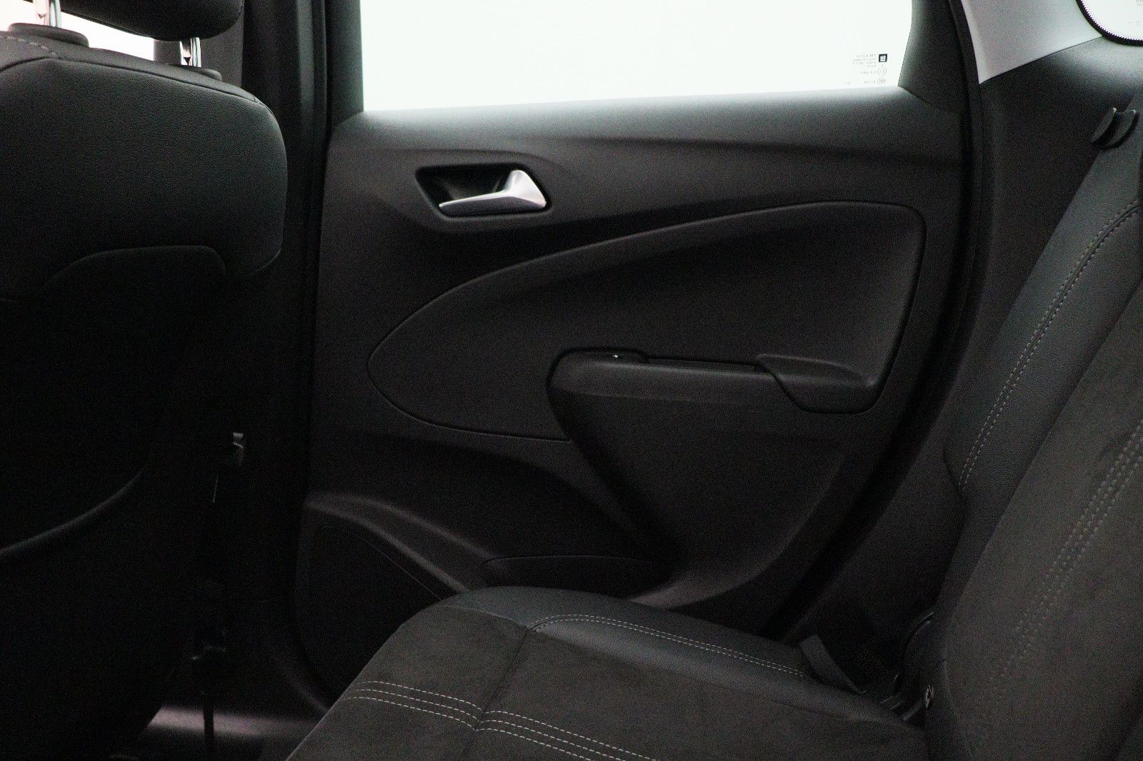 Fahrzeugabbildung Opel Crossland (X) 1.2 Ultimate Automatik