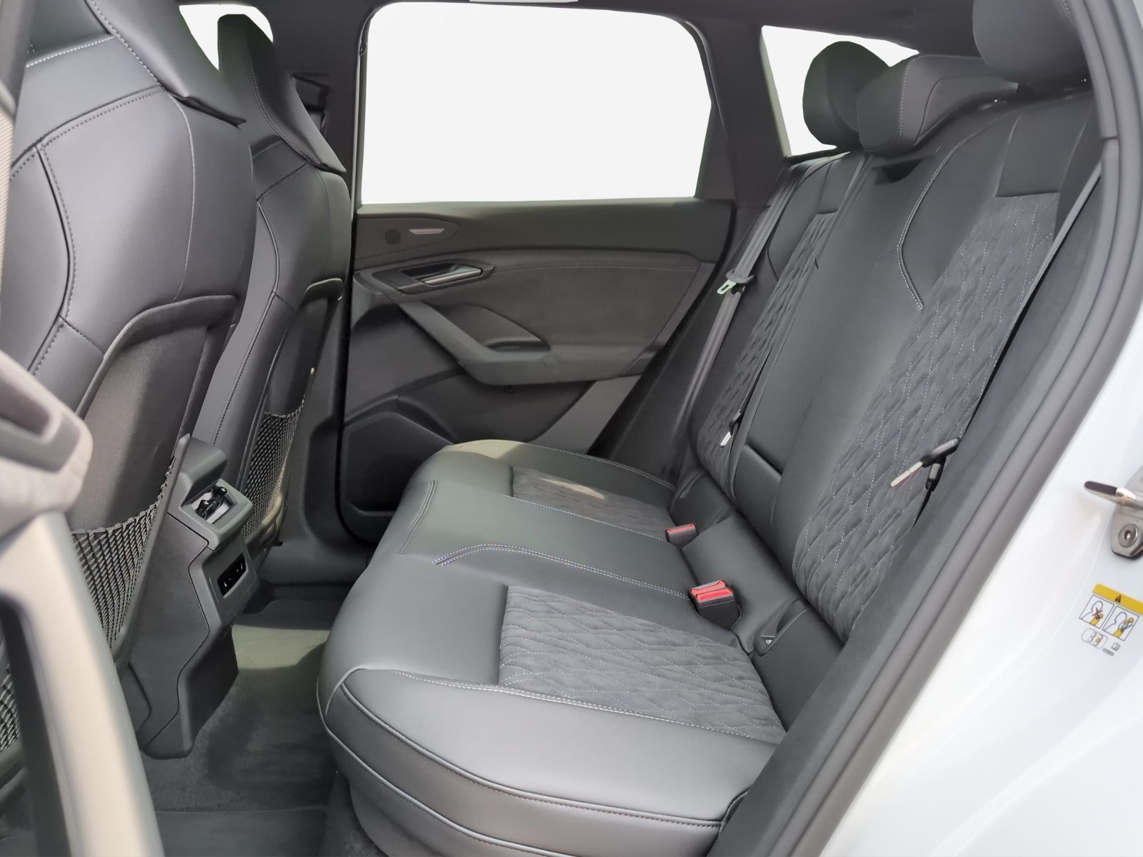 Audi Q6 e-tron - Bild 16