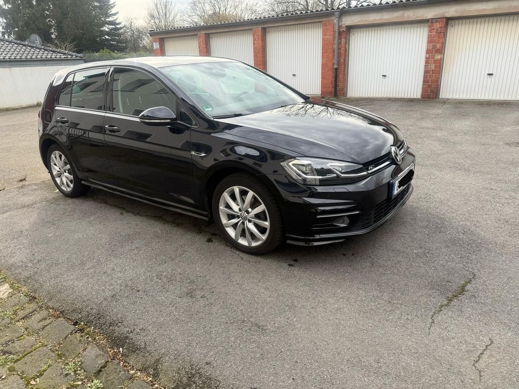 Image of Volkswagen Golf