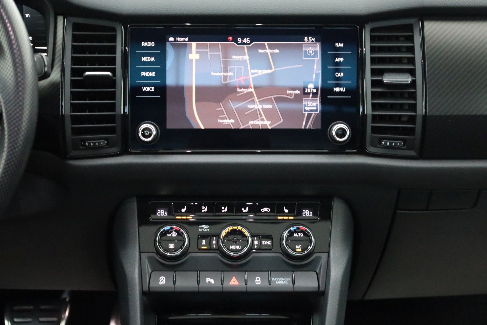 Fahrzeugabbildung SKODA Kodiaq Sportline 4x4 Leder,Navi,LED,PanDach,ACC