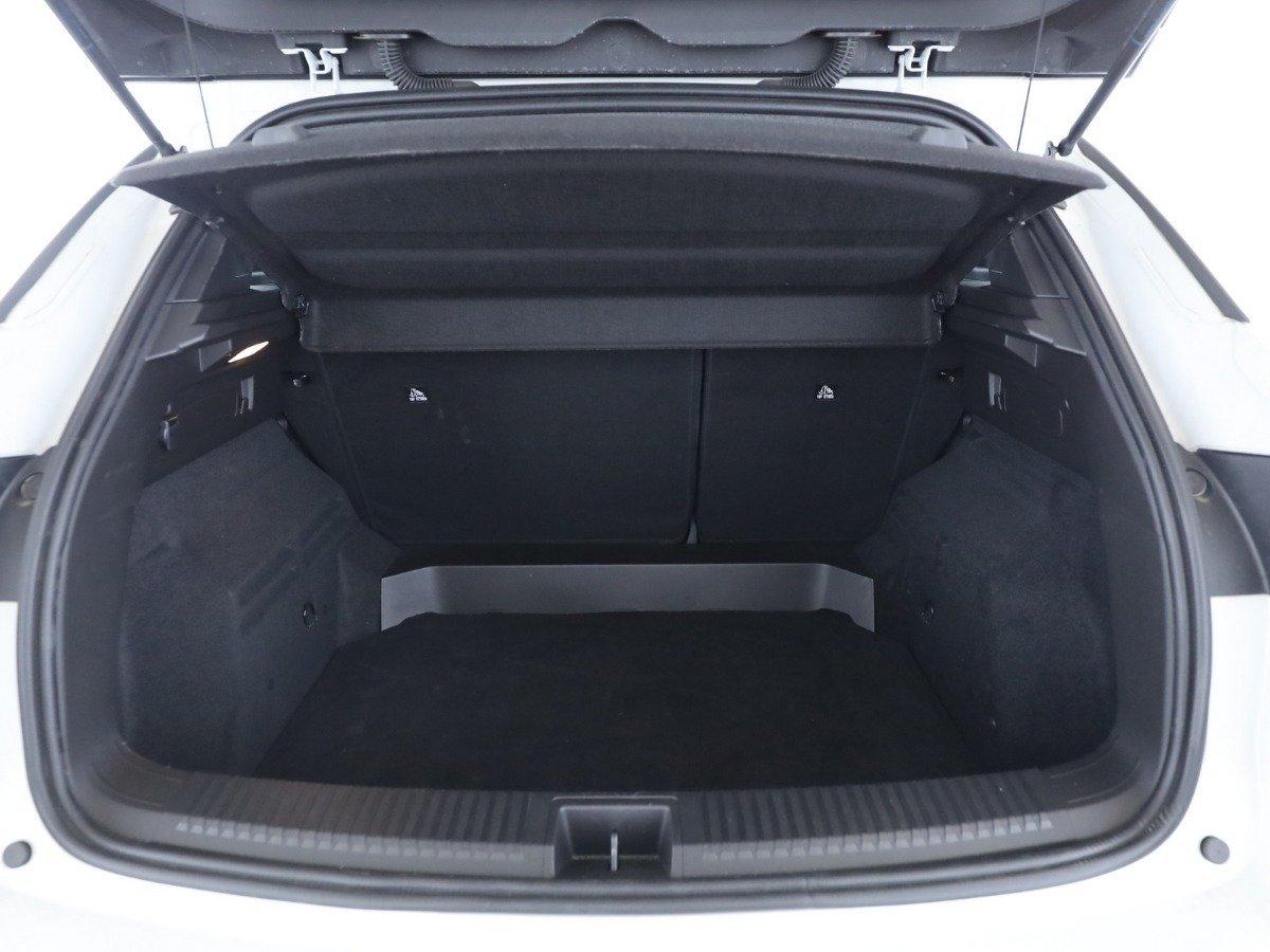 Renault Austral Evolution TCE 150 EDC AUTOM+NAVI+LED+SHZ, миниатюра 18