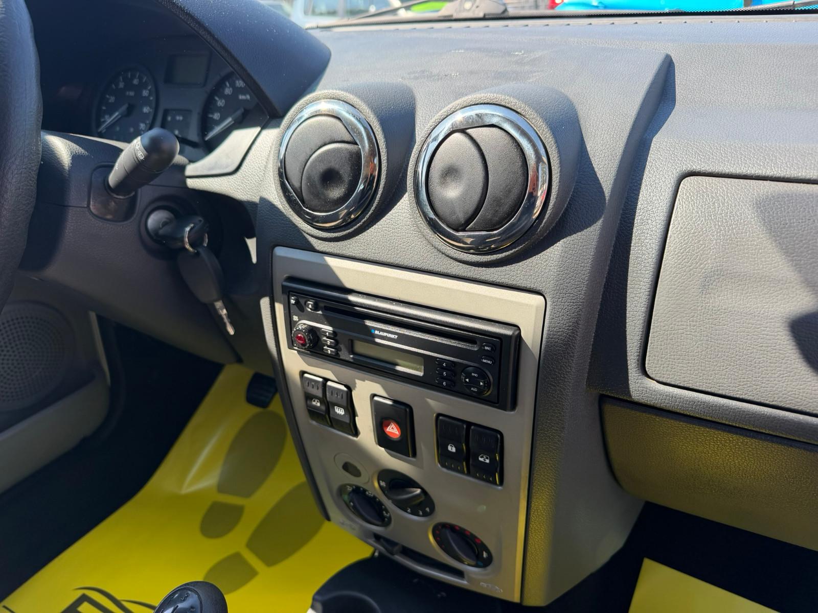 Dacia Logan 2008 — photo 15