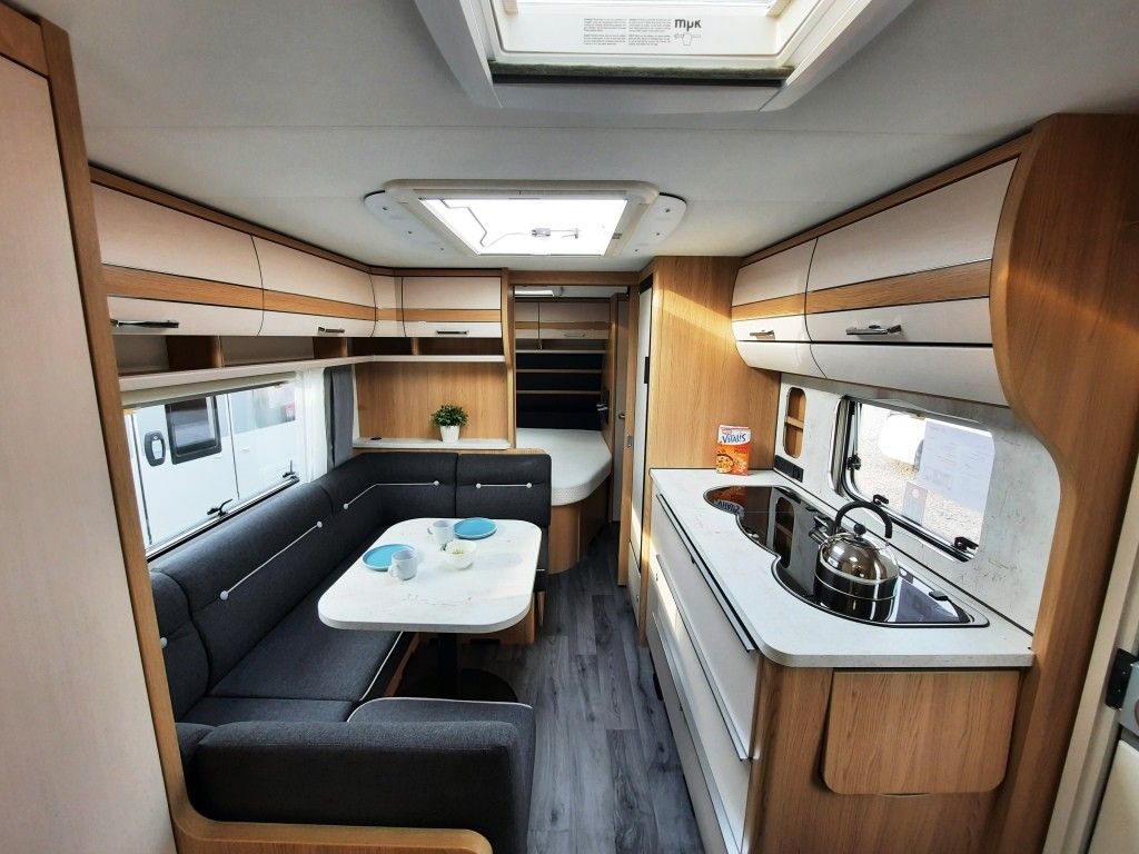 Fahrzeug Übersicht 5 Fahrzeugabbildung LMC Vivo 522 K Sparen Sie 4.650,- €